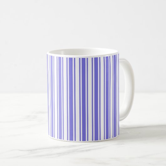 Streifen aus blauem und weißem Süßwarenmotiv Kaffeetasse (VorderseiteRechts)