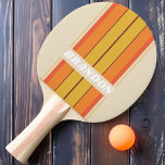 Streifen der Rückseite mit Namen Tischtennis Schläger<br><div class="desc">Erhöhen Sie Ihr Tischtennisspiel mit dem Retro Board Stripes Ping Pong Paddle, personalisiert mit Ihrem Namen für eine einmalige Touch. Das zeitlos gestreifte Design vereint klassische ästhetische Retro-Vibes mit moderner Personalisierung. Egal ob Sie Spaß haben oder hart im Wettbewerb stehen, dieses Paddel fügt jedem Spiel einen stilvollen Touch zu. Perfekt...</div>