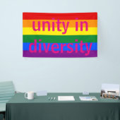 Streifen-Flagge des Regenbogen-Gay Pride-LGBT der Banner (Messeveranstaltung)