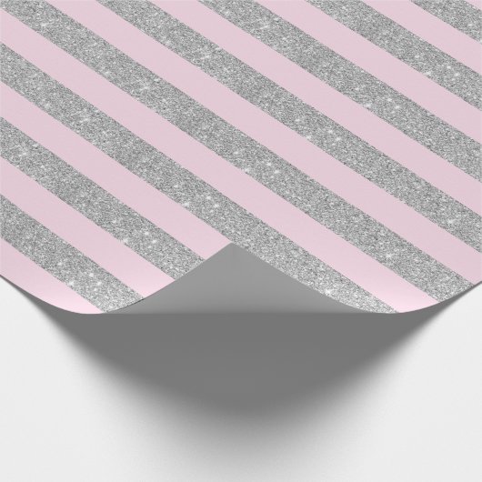 Streifen für hellrosa und silberne Glitzer Geschenkpapier (Ecke)