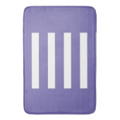 Streifen in der Mitte. Periwinkle und weiß. Badematte (Vorderseite Vertikal)