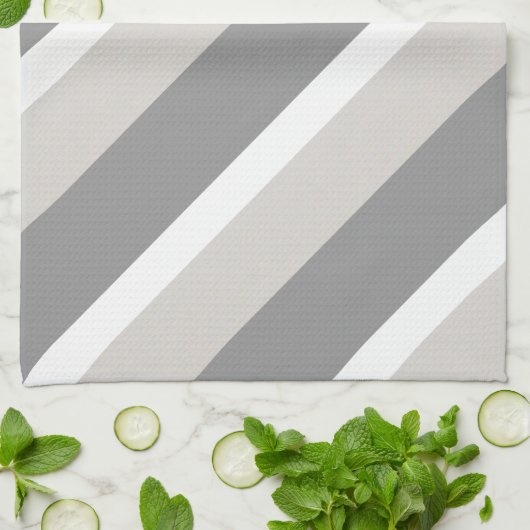 Streifen in Grau Handtuch (Gefaltet)