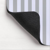 Streifen in Grau und Lavendel Mousepad (Ecke)