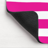 Streifen in Magenta und Weiß Mousepad (Ecke)