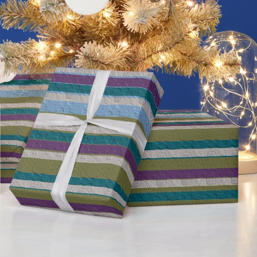 Streifen mit Muster Geschenkpapier (Feiertage)