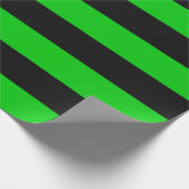 Streifen mit schwarzem und grünem Markisen Geschenkpapier (Ecke)