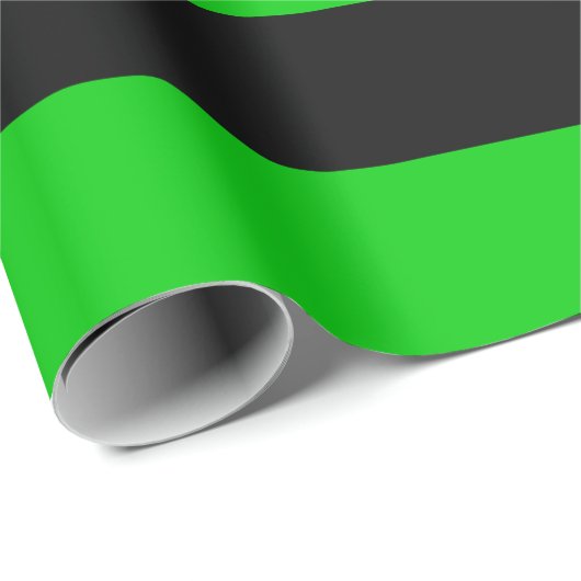 Streifen mit schwarzem und grünem Markisen Geschenkpapier (Rolleneckpunkt)