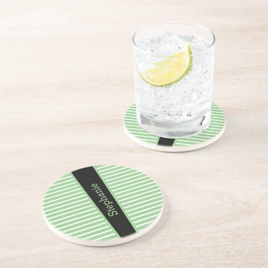 Streifen Sage Green Schwarz-weiß Individuelle Name Getränkeuntersetzer (Seite)