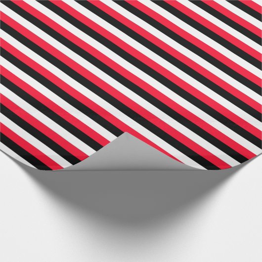 Streifen schwarz, weiß und rot geschenkpapier (Ecke)
