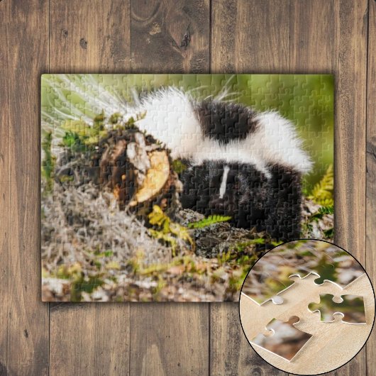 Streifen Skunk Fern Log Puzzle