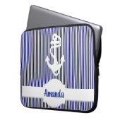 Streifen und Ankermonogramm Laptopschutzhülle (Vorderseite Links)