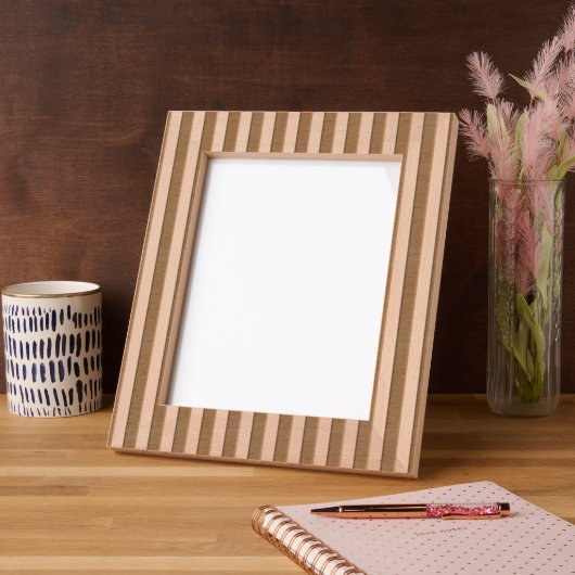 Streifenbild Geätzte Rahmen (Links)