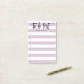 Streifenbürste, auf die Liste geschrieben Post-it Klebezettel (Auf Schreibtisch)