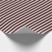Streifenmuster aus rosa und brauner Linie Geschenkpapier (Ecke)