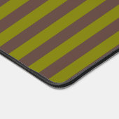 Streifenmuster in Schokoladenbraun und Olivgrün Schreibtischunterlage (Ecke)