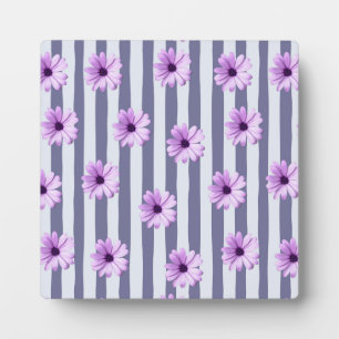 Streifenmuster mit violetten Gänseblümchen Fotoplatte