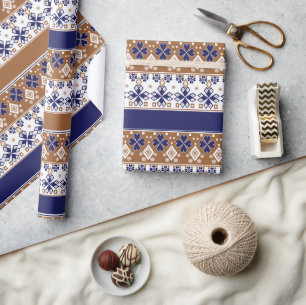 Streifenskandinavisches Muster braun blau Geschenkpapier