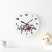 Streik-roter Ball-Bowling Große Wanduhr (Zuhause)