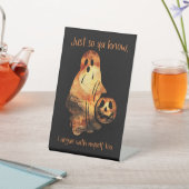 streitbarer Funny Ghost-Spaß Sockelschild (In SItu)