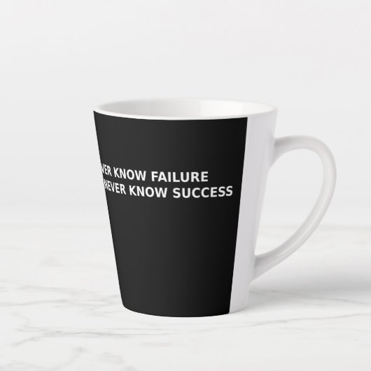 *Strength Through Struggle – Success Mindset Mug Milchtasse (Rechts)