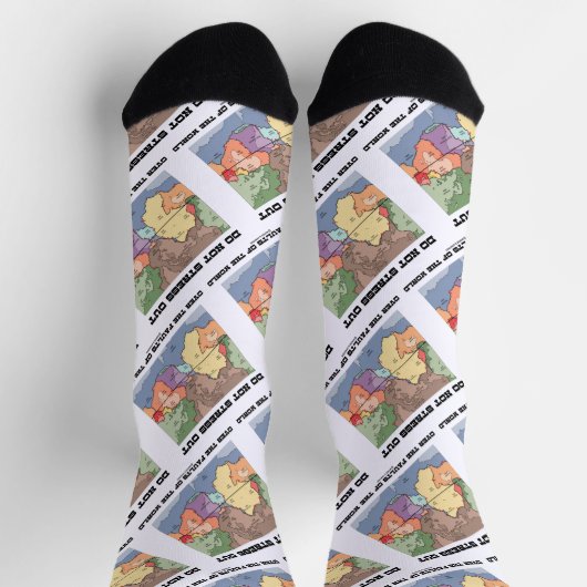 Stress dich nicht über die Fehler der Welt aus Socken (Oben)