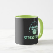 Stressed Ape Studios Grünes Logo Tasse (VorderseiteRechts)