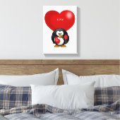 Stretchierte Canvas Print Valentine's Pinguin Leinwanddruck (Insitu (Schlafzimmer))