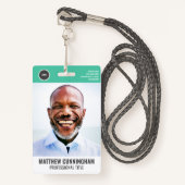 Strichcode des modernen Round-Logos für Mitarbeite Ausweis (Vorderseite mit Schlüsselband)