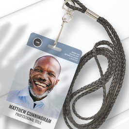 Strichcode des modernen Round-Logos für Mitarbeite Ausweis