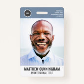 Strichcode des modernen Round-Logos für Mitarbeite Ausweis (Vorderseite)