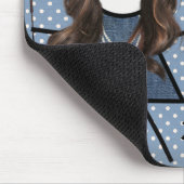 Strichfigur-Mädchen mit Sparkler auf Polka Dots Mousepad (Ecke)