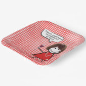 Strichfigur-Mädchen mit Weinglas auf Gingham Pappteller (Gewinkelt)