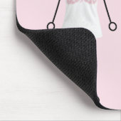 Strichmädchen mit BH mit rosa Band Mousepad (Ecke)