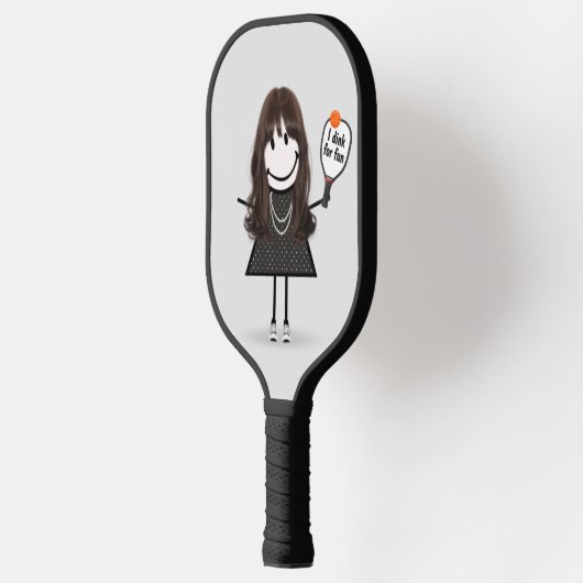 Strichmännchen Girl mit Pickleball Paddle (Links)