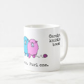 Strick eins. Eins. mit flauschigen Schafen Kaffeetasse (VorderseiteRechts)