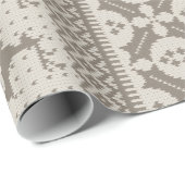 Strick-Pullover auf brauner Insel Geschenkpapier (Rolleneckpunkt)