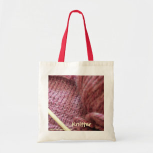 Stricken/die Tasche des Strickers