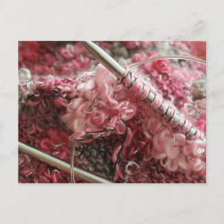 Stricken mit Wolle Postkarte
