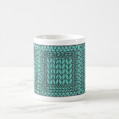 STRICKEN TEAL Weiße Tasse + Initial (Mittel)
