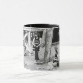 Strickende Venedig-Leibwächter, frühe 1900s Tasse (Zentrum)