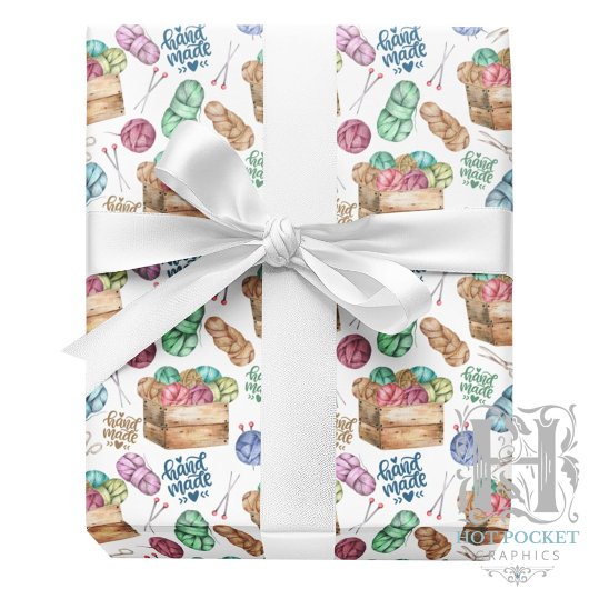 Strickendes Geschenkpapier