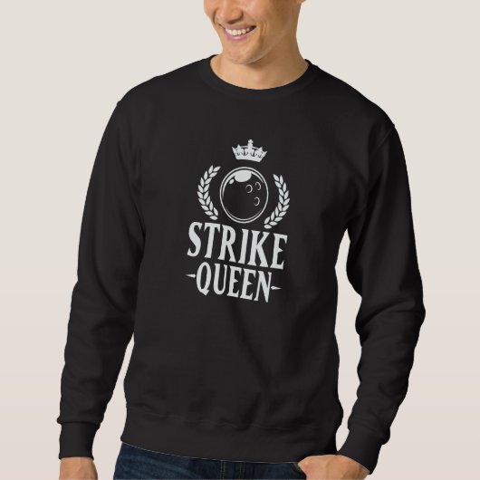 Strike Queen Cute Bowling League Girl Sweatshirt (Vorderseite)