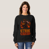 Strike While The Iron Is Hot Loves Blacksmith Forg Sweatshirt (Vorne ganz)