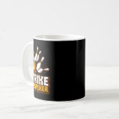 Strike Whisperer Bowling Funny Bowler League Team Kaffeetasse (Vorderseite Links)