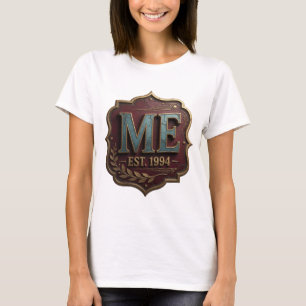 Striking Gold ME EST 1994 Grafikdesign T-Shirt