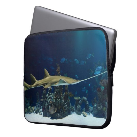 Strikter Sawfish Laptopschutzhülle (Vorderseite Links)