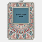 Striktes modernes Kaleidoskop Mandala + eigenes Fo Rahmen-Ornament Silber (Vorderseite)