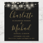 String Lights Black Gold Signature Script Hochzeit Weinetikett (Einzelnes Label)