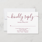 String Lights Burgundy Script Auswahl RSVP Karte (Vorderseite)