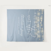 String Lights Dusty Blue Wedding Foto Background Wandteppich (Vorderseite (Horizontal))